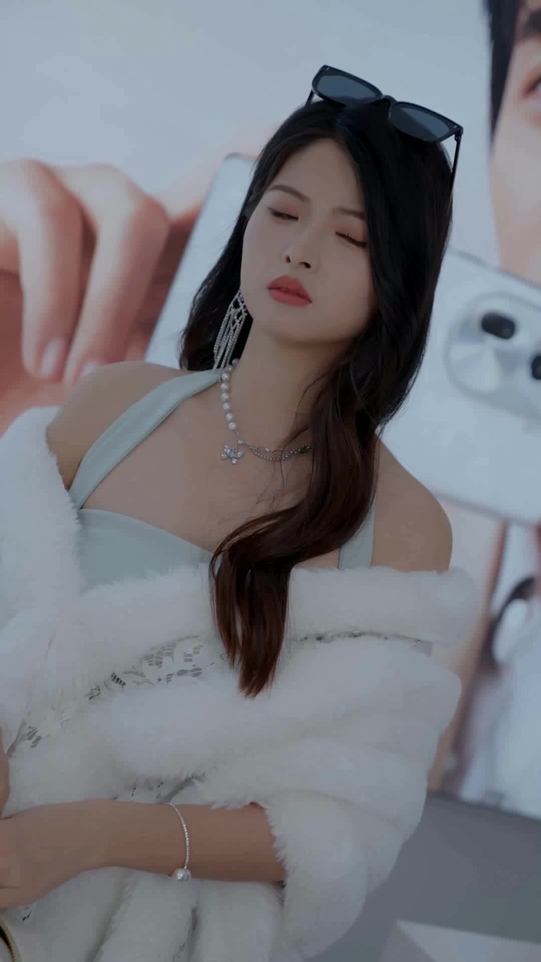 The Stray Richest Heiress