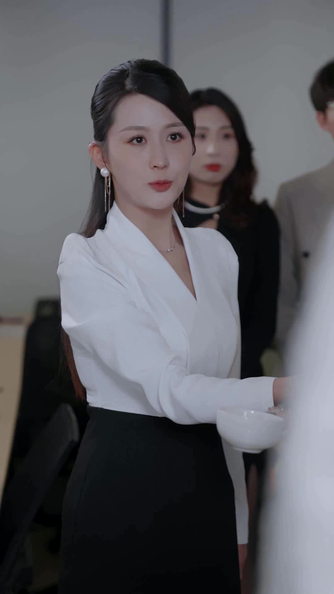 The Stray Richest Heiress