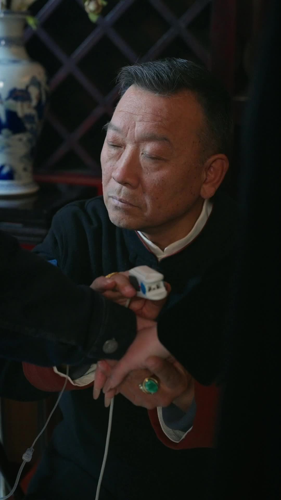 My Househusband: The King of Cards