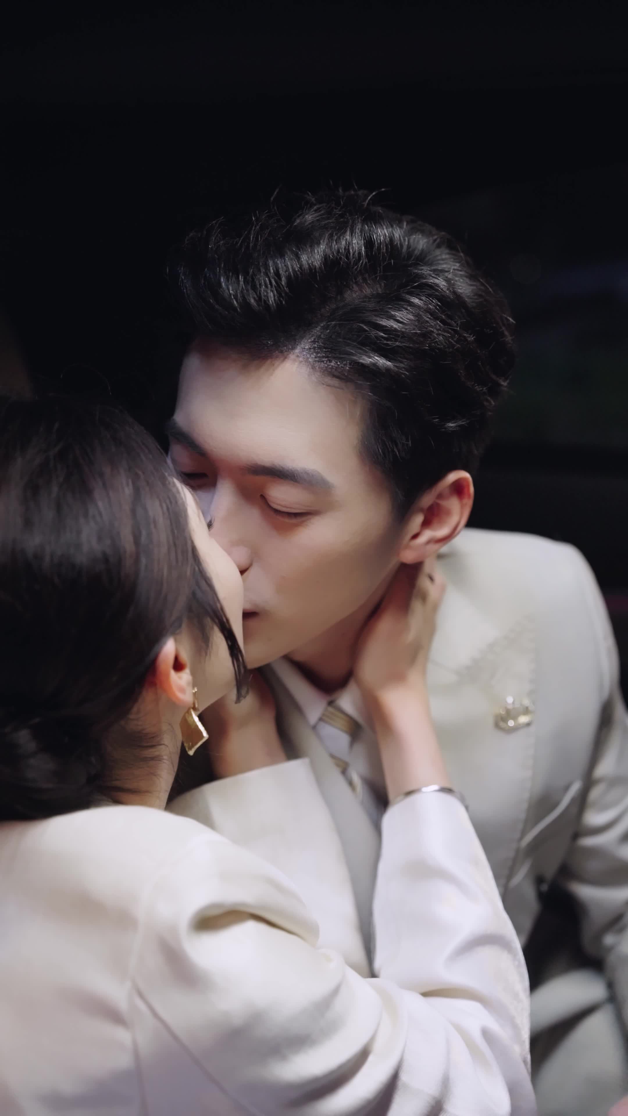 เธอคือความสุขที่ฉันตามหา