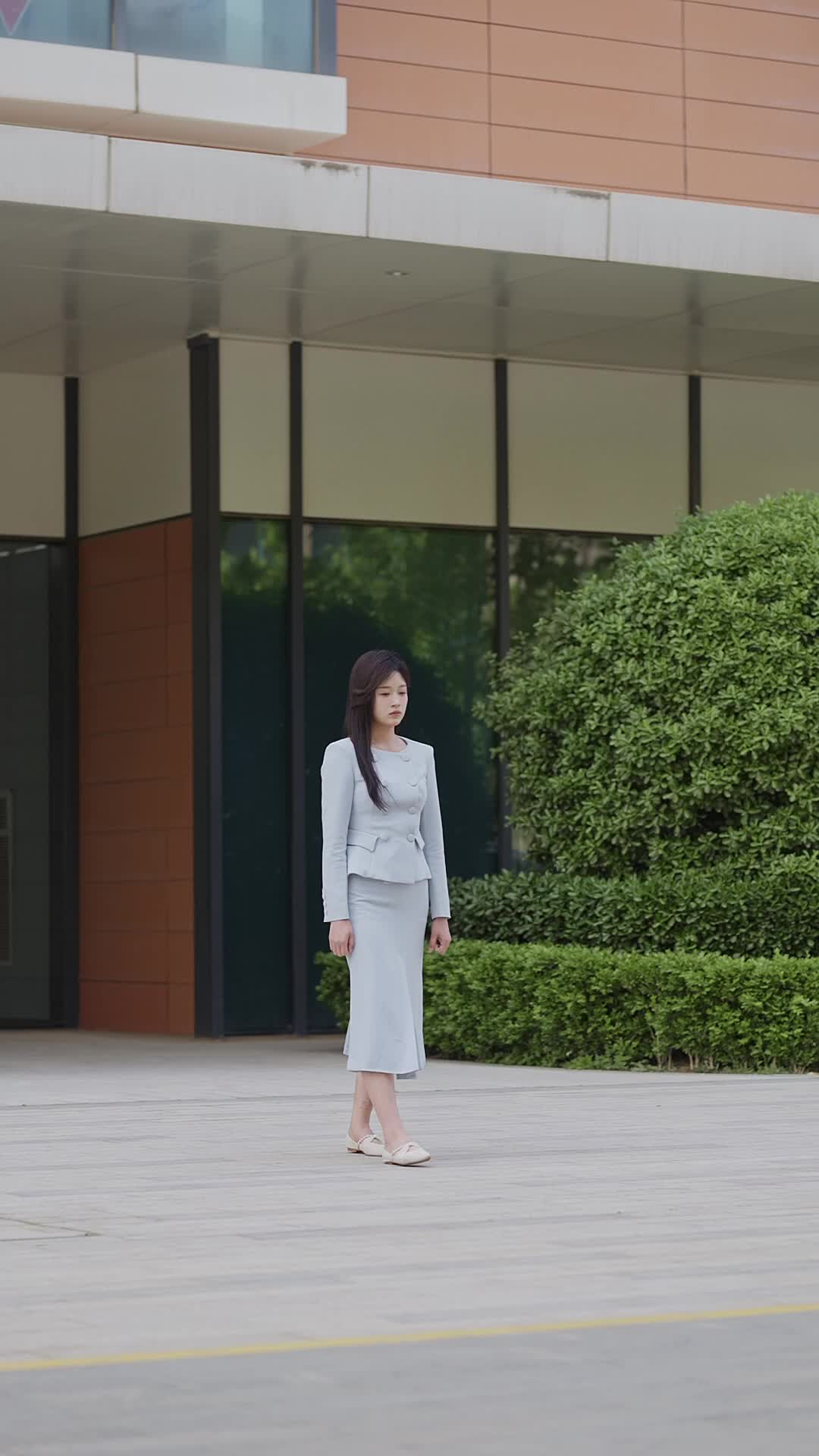 No Escape: The CEO's Twin Trap