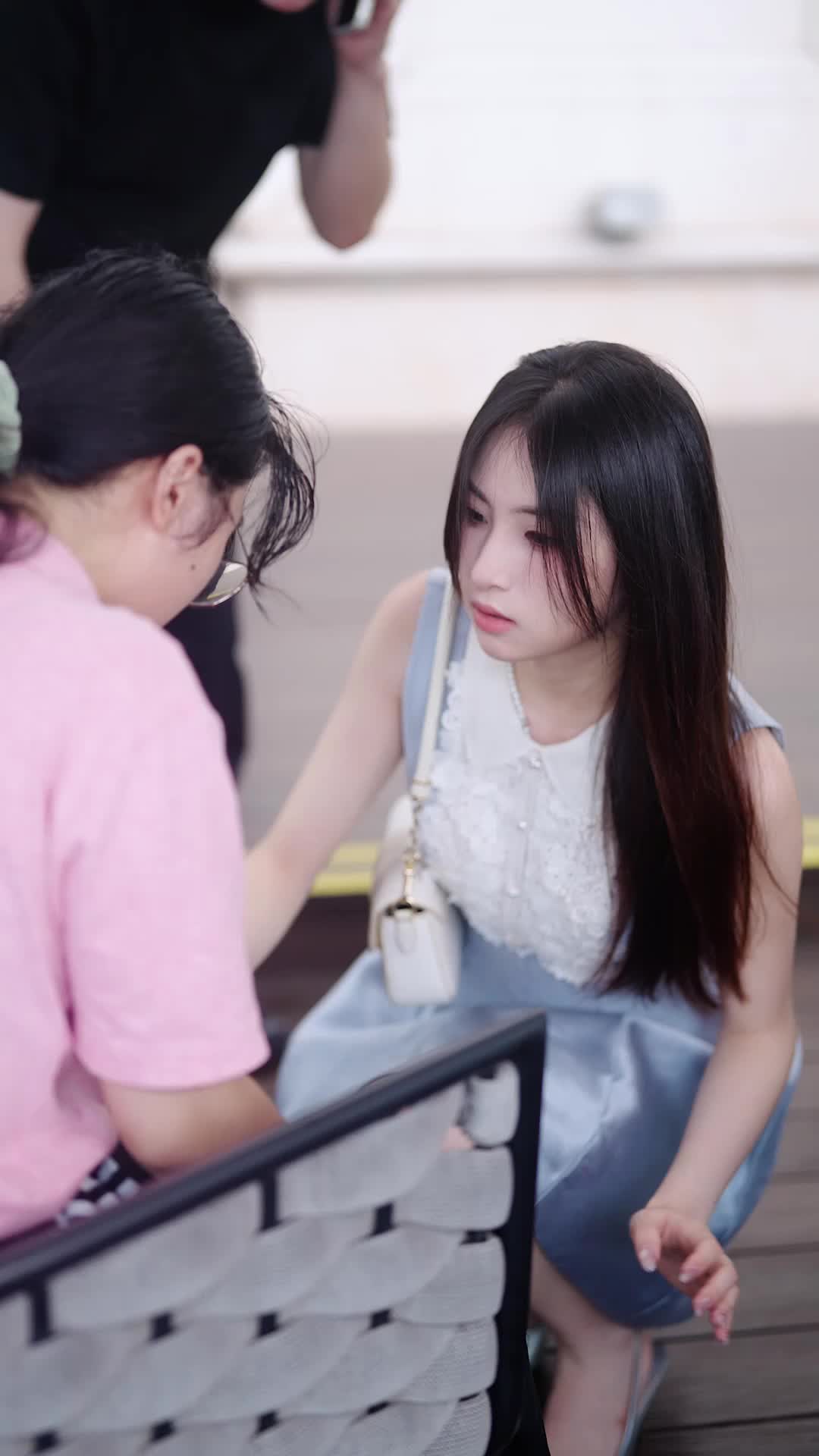 After I Left, My Parallel World Husband Regretted It