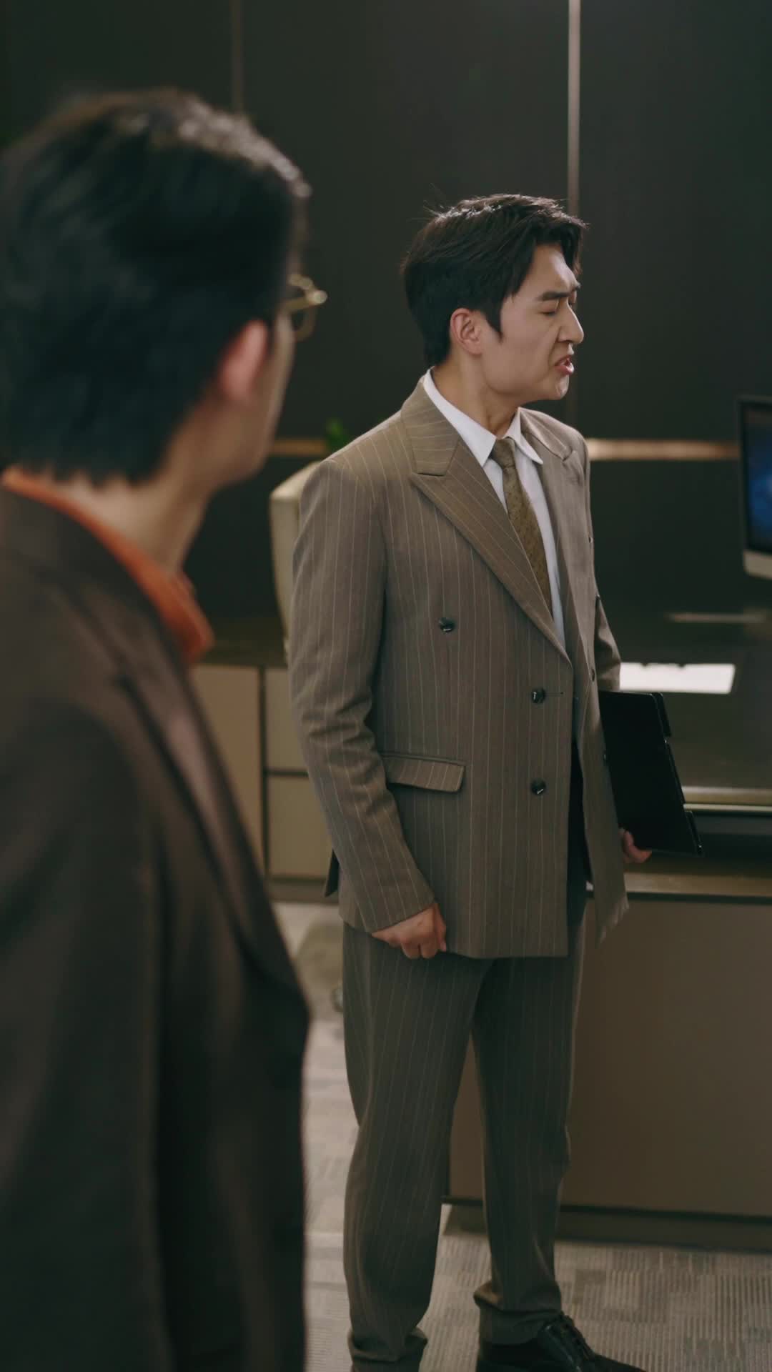 Stop Flirting! I'm Only Here for the Cashback