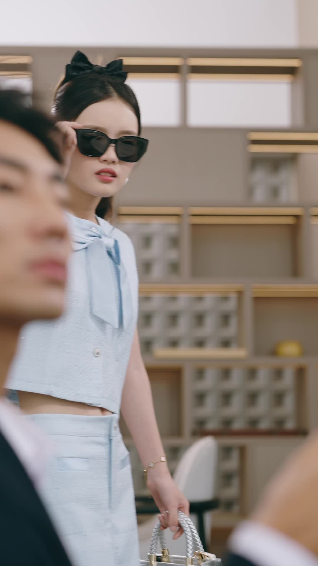 Stop Flirting! I'm Only Here for the Cashback
