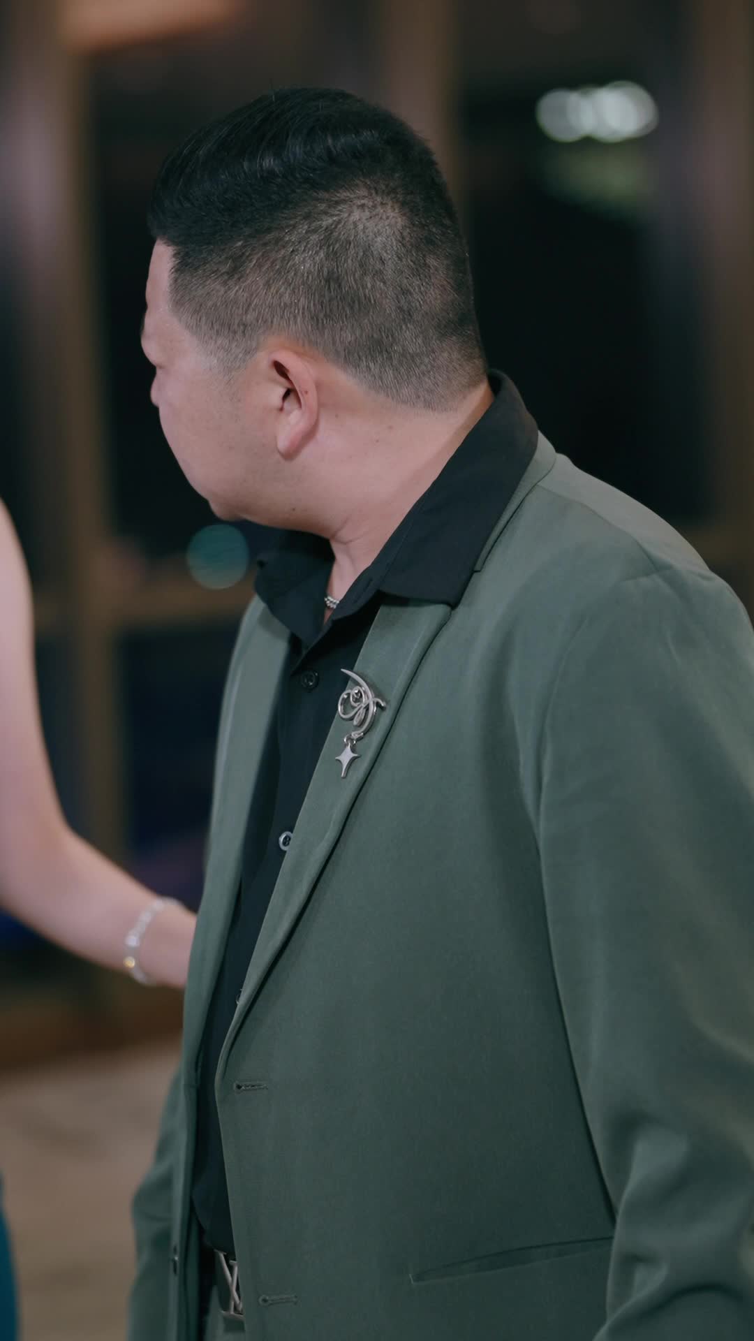 Stop Flirting! I'm Only Here for the Cashback
