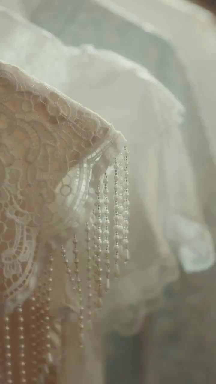 Stolen Identity, Stolen Love
