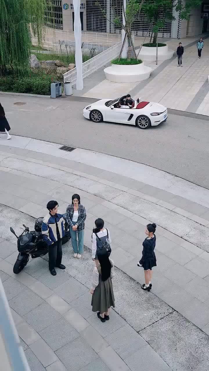 Campus Crush Chaos